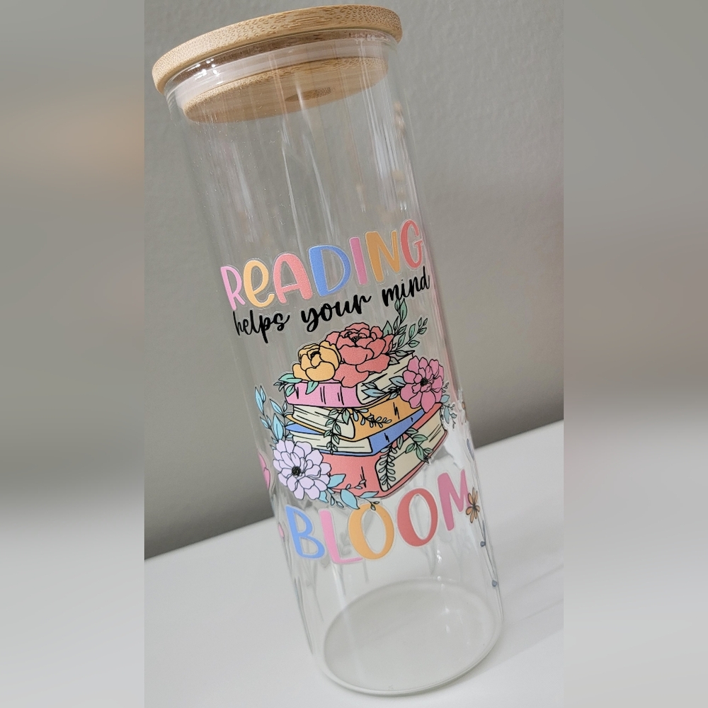 Reading helps your mind bloom glass can cup 25oz